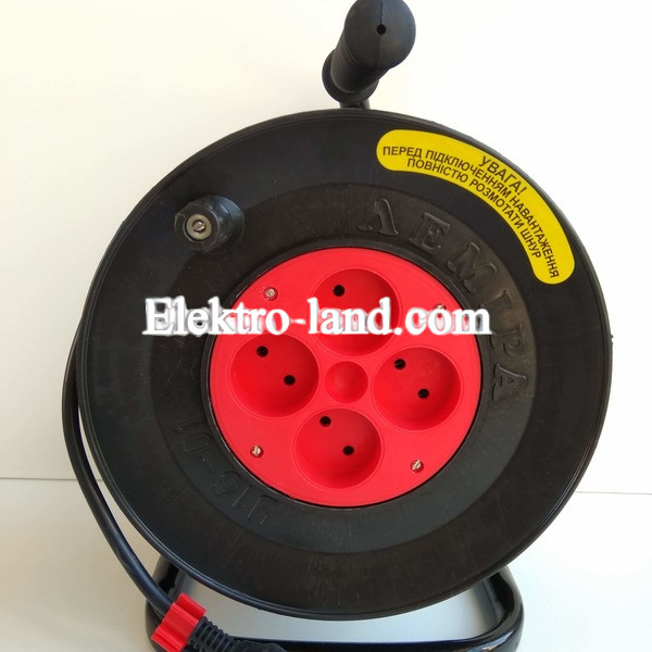 Удлинитель  на Катушке Лемира   У16-01  2×1,5  40 м